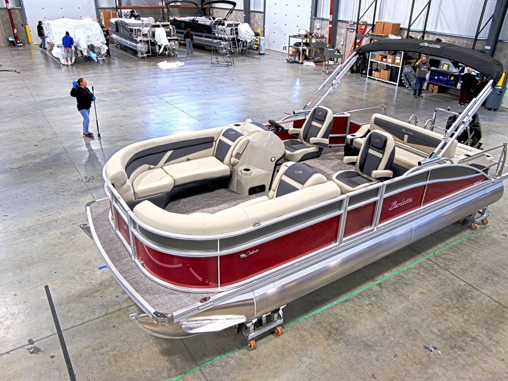 2022 Barletta boat for sale, model of the boat is CABRIO 22UC & Image # 1 of 7