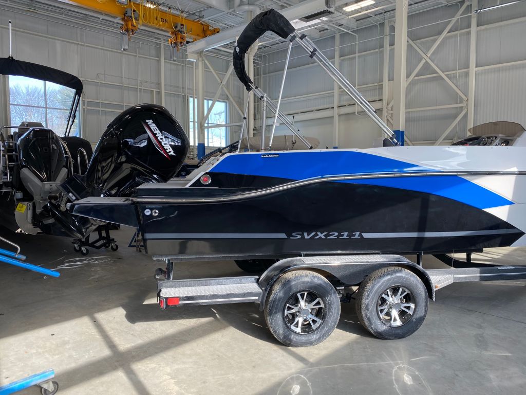 2022 Starcraft boat for sale, model of the boat is SVX 211 OB & Image # 2 of 10