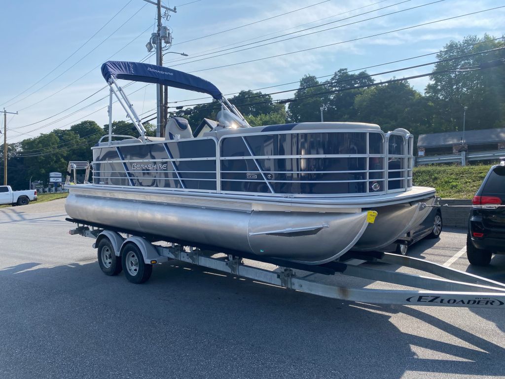 2022 Berkshire Pontoons boat for sale, model of the boat is 22RFX LE & Image # 1 of 5