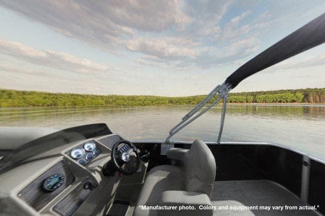 2022 Sylvan boat for sale, model of the boat is 820MirageCRS & Image # 2 of 3