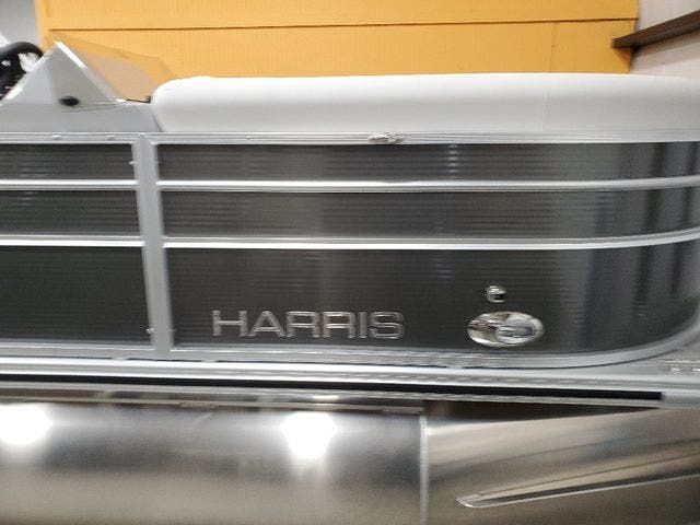 2022 Harris boat for sale, model of the boat is 210CX/CS & Image # 1 of 11