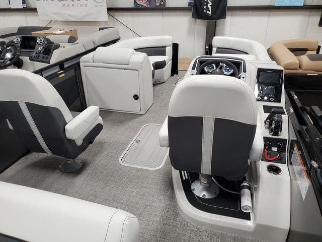 2022 Barletta boat for sale, model of the boat is Corsa23UCTT & Image # 2 of 11