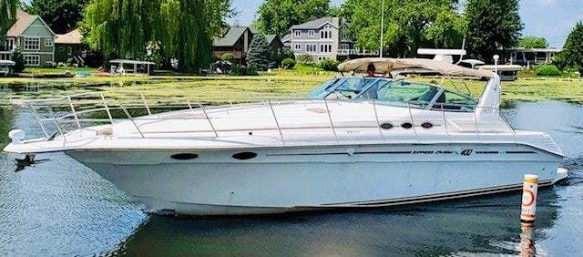 1997 Sea Ray boat for sale, model of the boat is 400 EXPRESS & Image # 1 of 104