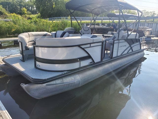 2021 Sylvan boat for sale, model of the boat is L3CLZDH & Image # 1 of 13