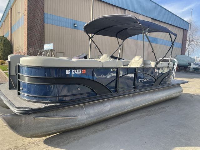 2019 Sylvan boat for sale, model of the boat is 8522MirageLZ & Image # 1 of 11