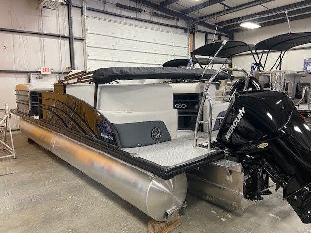 2022 Harris boat for sale, model of the boat is 250Sun/CWDH/TT & Image # 2 of 15