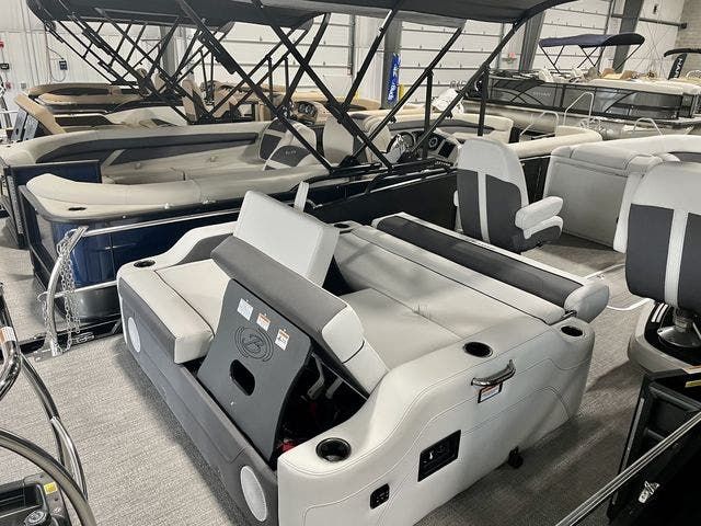 2022 Barletta boat for sale, model of the boat is Corsa25UCTT & Image # 1 of 12