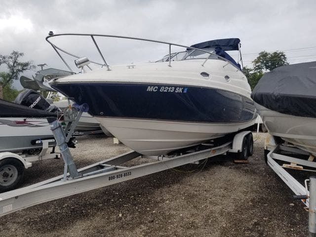 2003 Regal boat for sale, model of the boat is 2665COMMODORE & Image # 1 of 32