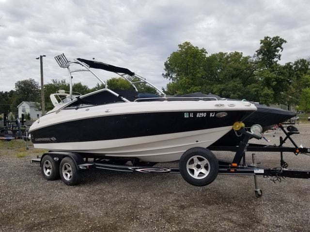 2009 Chaparral boat for sale, model of the boat is 204 SSI & Image # 1 of 24