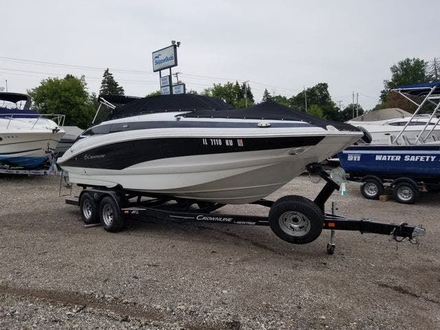 2017 Crownline boat for sale, model of the boat is E2 & Image # 1 of 26