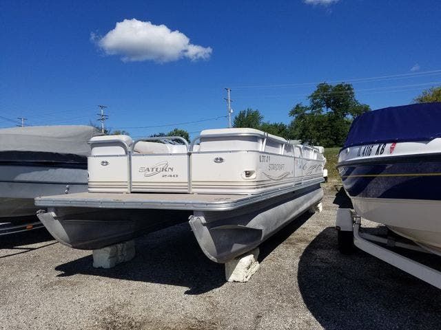 2003 Starcraft boat for sale, model of the boat is 240 SATURN & Image # 2 of 17
