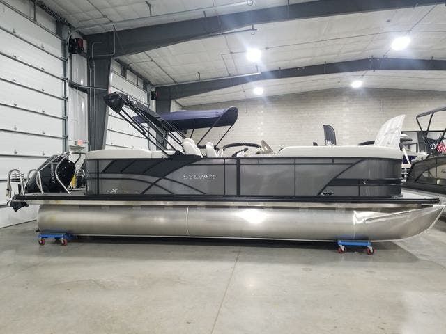 2022 Sylvan boat for sale, model of the boat is 24-Mirage X5 TT & Image # 1 of 12