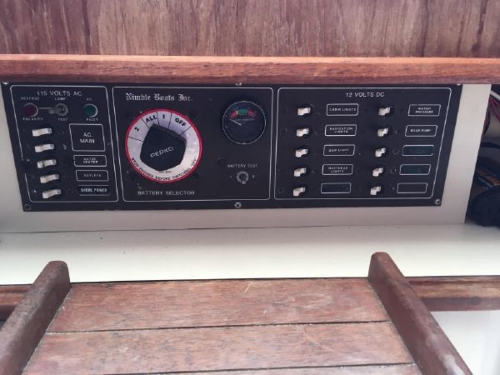 1988 Nimble boat for sale, model of the boat is 30 & Image # 8 of 9