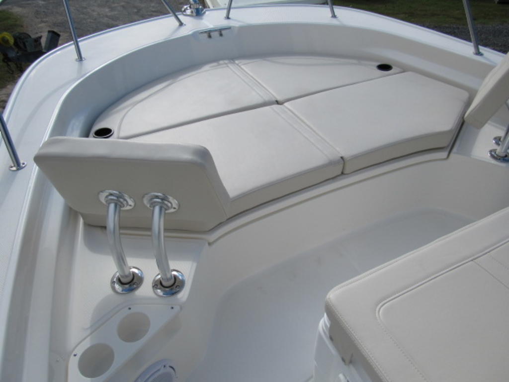 2019 Boston Whaler boat for sale, model of the boat is 210 Montauk & Image # 20 of 22