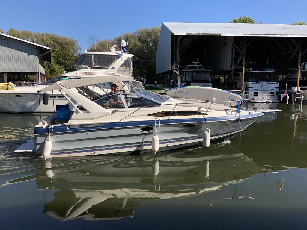 1989 Bayliner boat for sale, model of the boat is Avanti 2955 & Image # 4 of 16