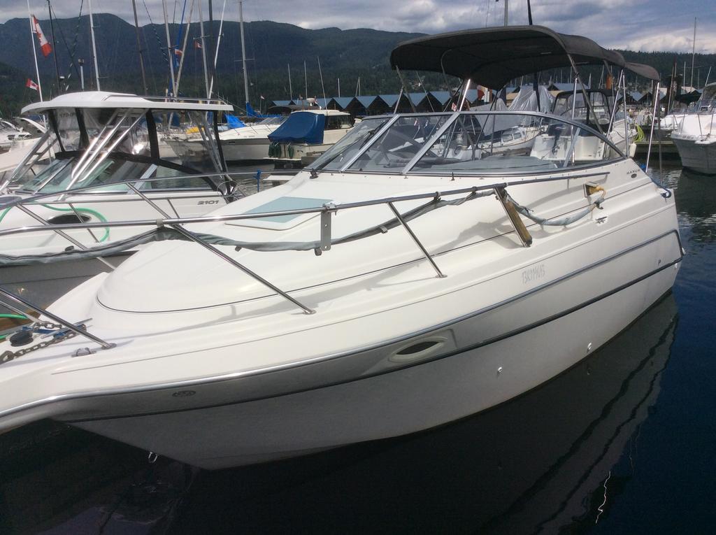 2004 Maxum boat for sale, model of the boat is 2400SE & Image # 4 of 9