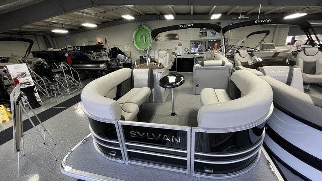 2022 Sylvan boat for sale, model of the boat is 8520MiragePF & Image # 2 of 21