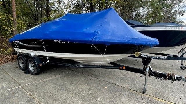 2010 Sea Ray boat for sale, model of the boat is 205 SPORT & Image # 1 of 23