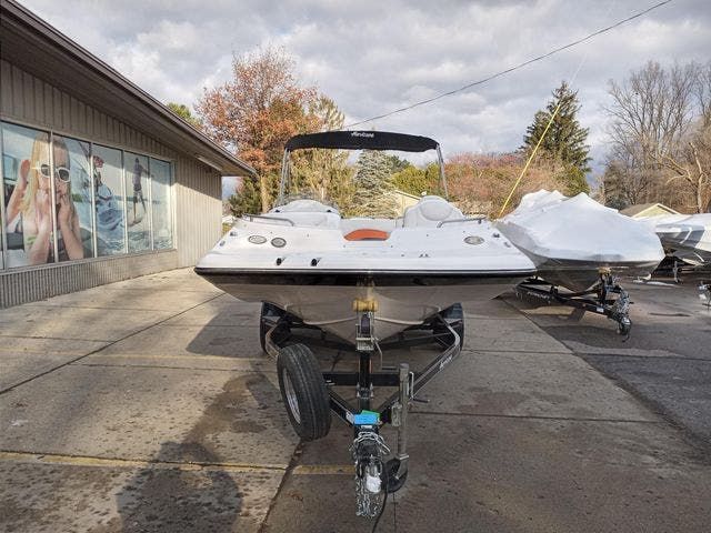 2019 Hurricane boat for sale, model of the boat is 202 SS & Image # 2 of 17
