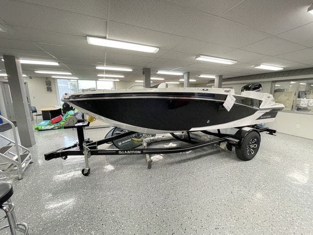 2022 Glastron boat for sale, model of the boat is 180GTD & Image # 1 of 14