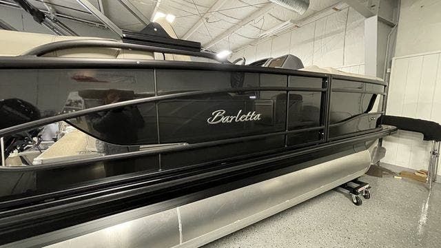 2022 Barletta boat for sale, model of the boat is LUSSO23QCSSTT & Image # 1 of 21