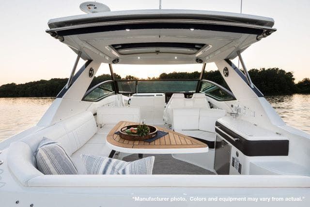 2022 Sea Ray boat for sale, model of the boat is 320DA & Image # 2 of 10