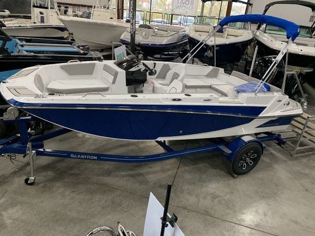 2022 Glastron boat for sale, model of the boat is 180GTD & Image # 2 of 15