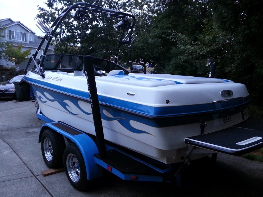 2004 MB Sports boat for sale, model of the boat is B52 & Image # 2 of 9