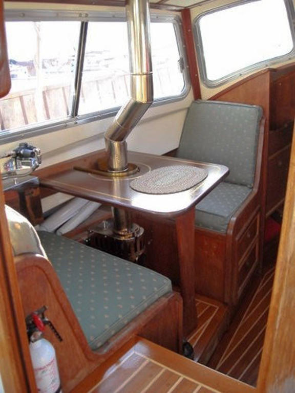 1989 Halman boat for sale, model of the boat is Bluejacket 23 MS Pilothouse & Image # 8 of 10