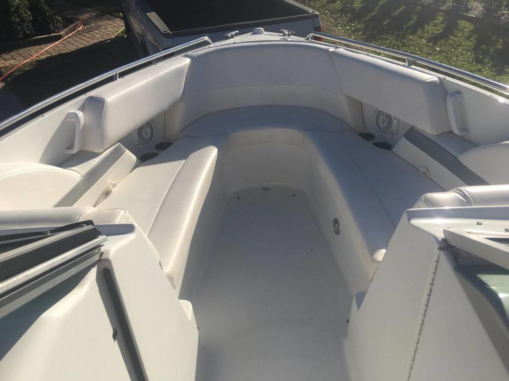 2007 Formula boat for sale, model of the boat is 260 BR & Image # 9 of 10