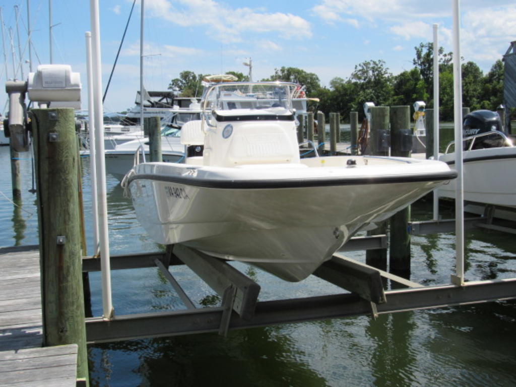 2016 Boston Whaler boat for sale, model of the boat is 170 Dauntless & Image # 1 of 22