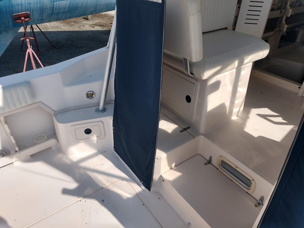 2000 Grady-White boat for sale, model of the boat is 300 Marlin & Image # 6 of 15