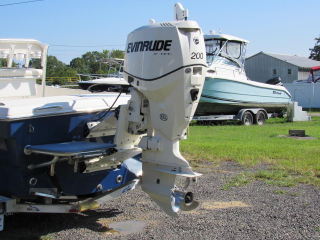 2012 Andros boat for sale, model of the boat is Cuda 23 & Image # 9 of 44