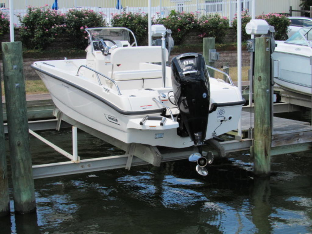 2016 Boston Whaler boat for sale, model of the boat is 170 Dauntless & Image # 4 of 22