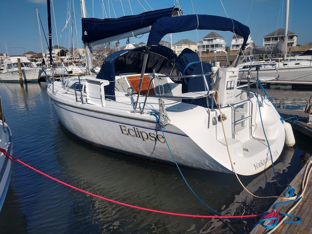 2000 Catalina Yachts boat for sale, model of the boat is 320 & Image # 2 of 12