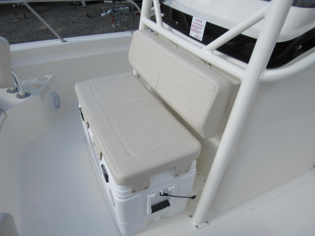 2019 Boston Whaler boat for sale, model of the boat is 210 Montauk & Image # 19 of 22