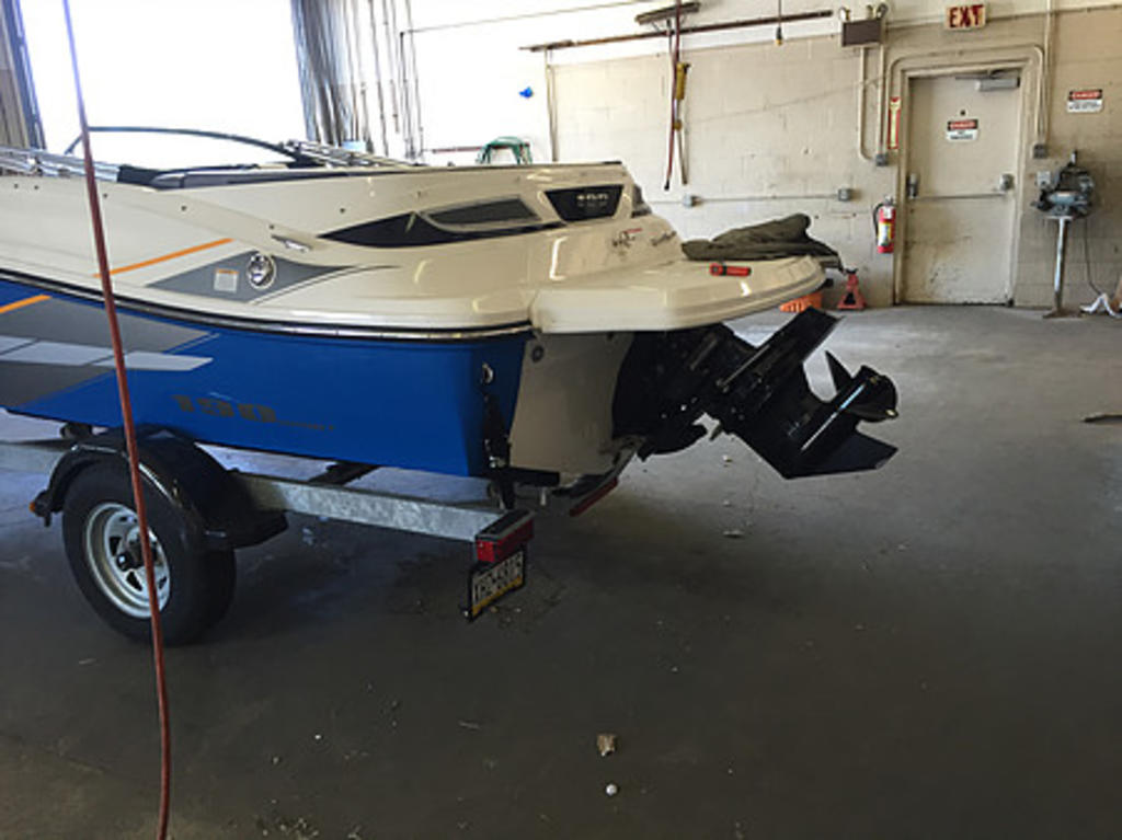 2014 Sea Ray boat for sale, model of the boat is 190 Sport & Image # 4 of 8