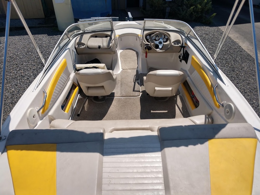 2007 Glastron boat for sale, model of the boat is GT 205 & Image # 5 of 15