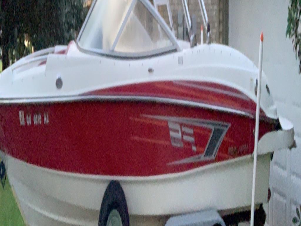 2014 Bayliner boat for sale, model of the boat is Flight series 25 & Image # 6 of 10