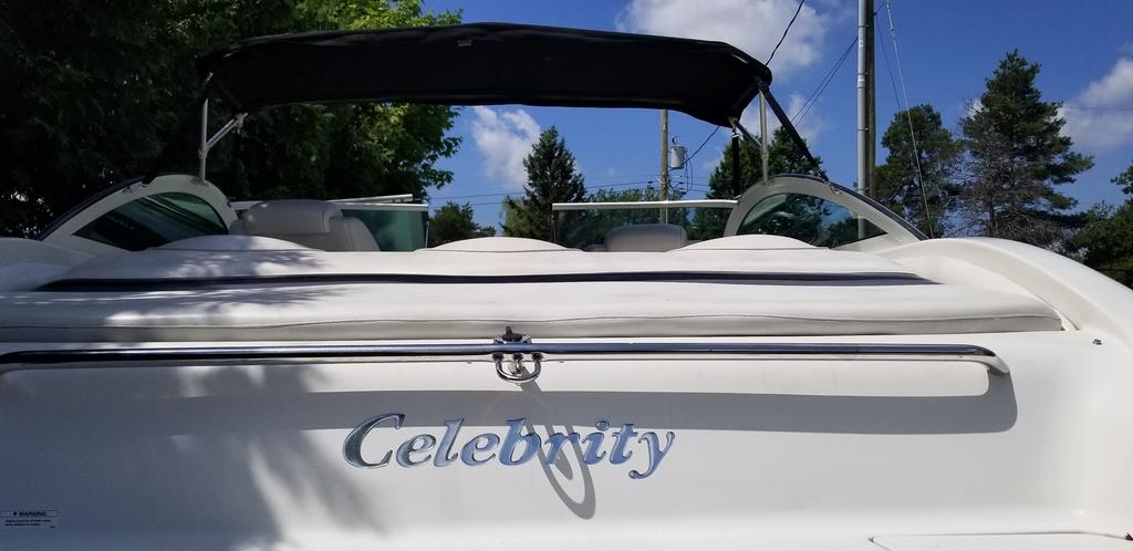 2000 Celebrity boat for sale, model of the boat is Millennia Edition  & Image # 7 of 16