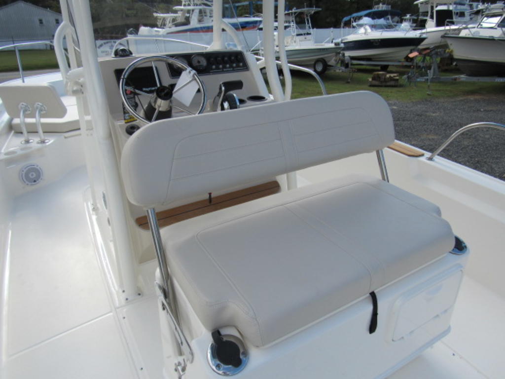 2019 Boston Whaler boat for sale, model of the boat is 210 Montauk & Image # 10 of 22