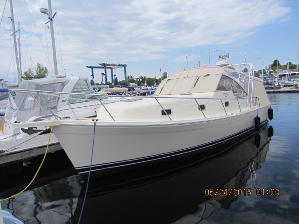 2006 Mainship boat for sale, model of the boat is pilot express 34 & Image # 1 of 19