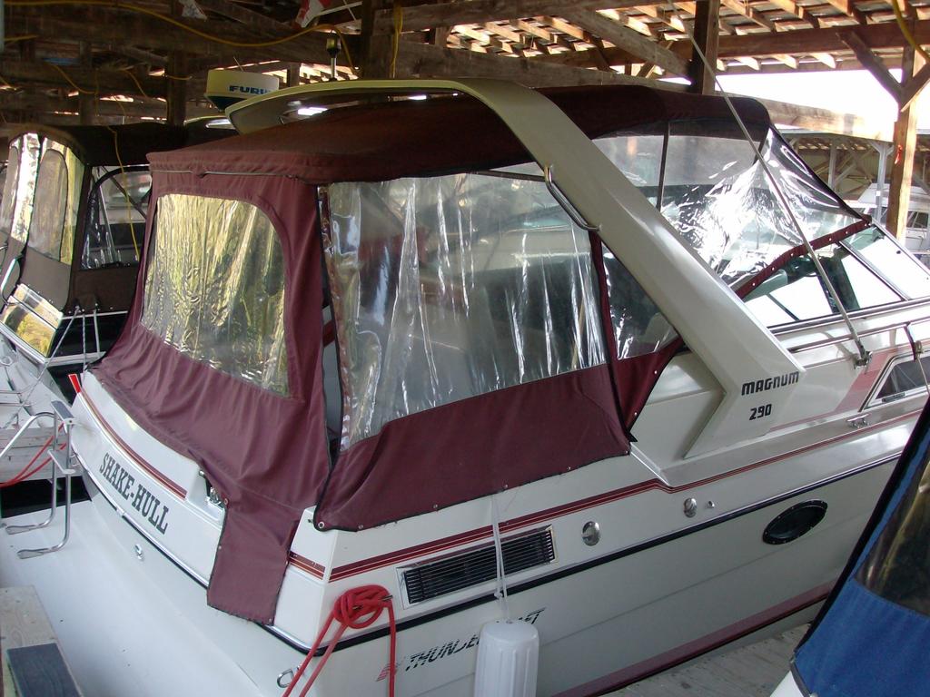 1990 ThunderCraft boat for sale, model of the boat is 290 Magnum & Image # 4 of 5