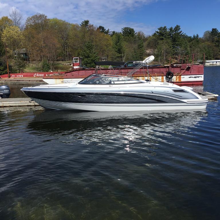 2015 Formula boat for sale, model of the boat is 270 BR & Image # 3 of 10