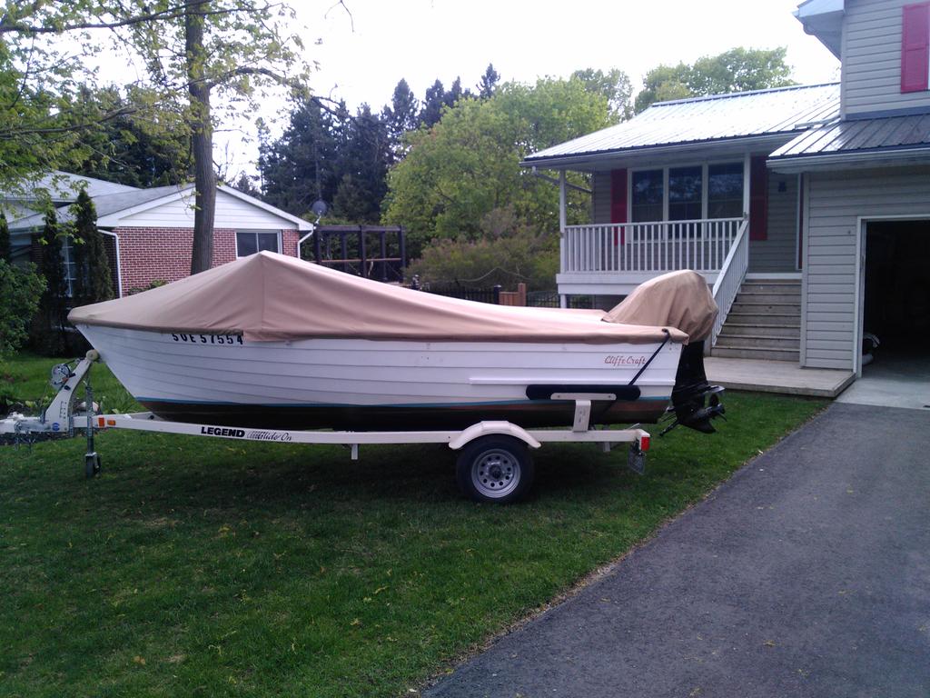 1964 Cliffcraft boat for sale, model of the boat is Cliffcraft Lapstrap Wooden Boat & Image # 2 of 4