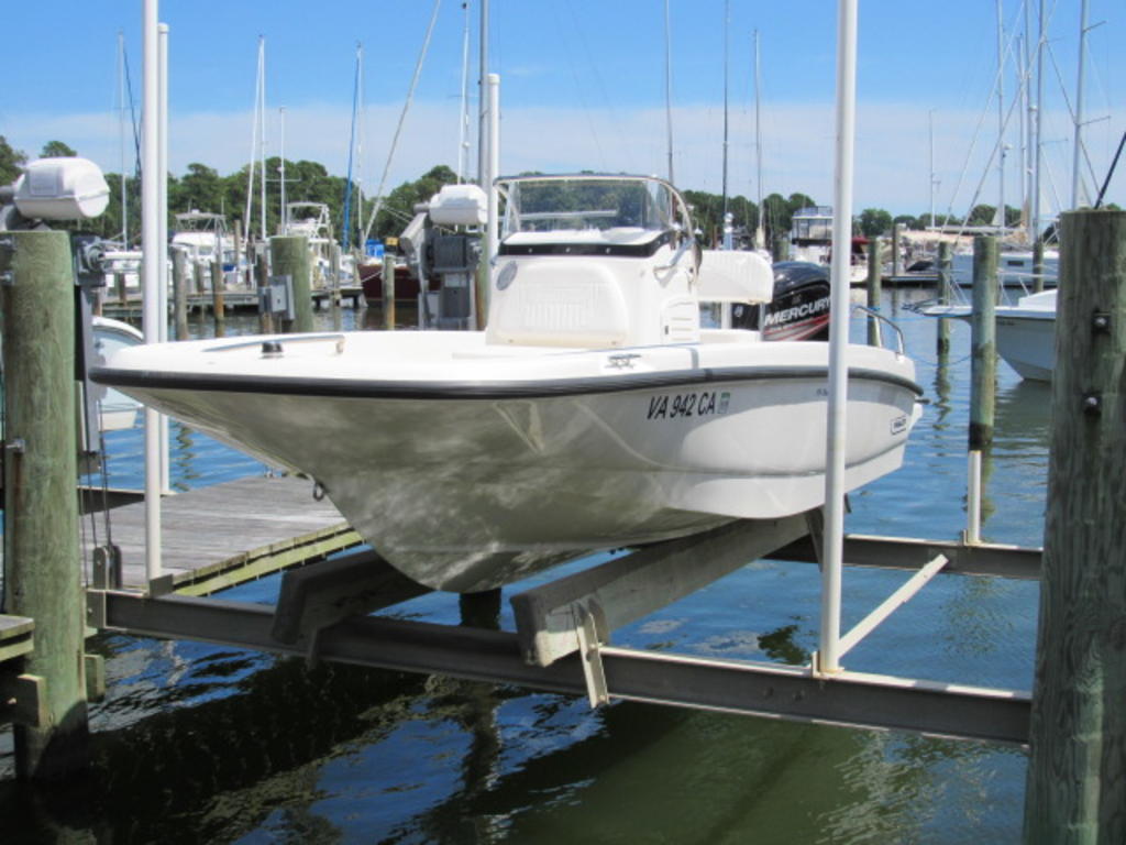 2016 Boston Whaler boat for sale, model of the boat is 170 Dauntless & Image # 2 of 22