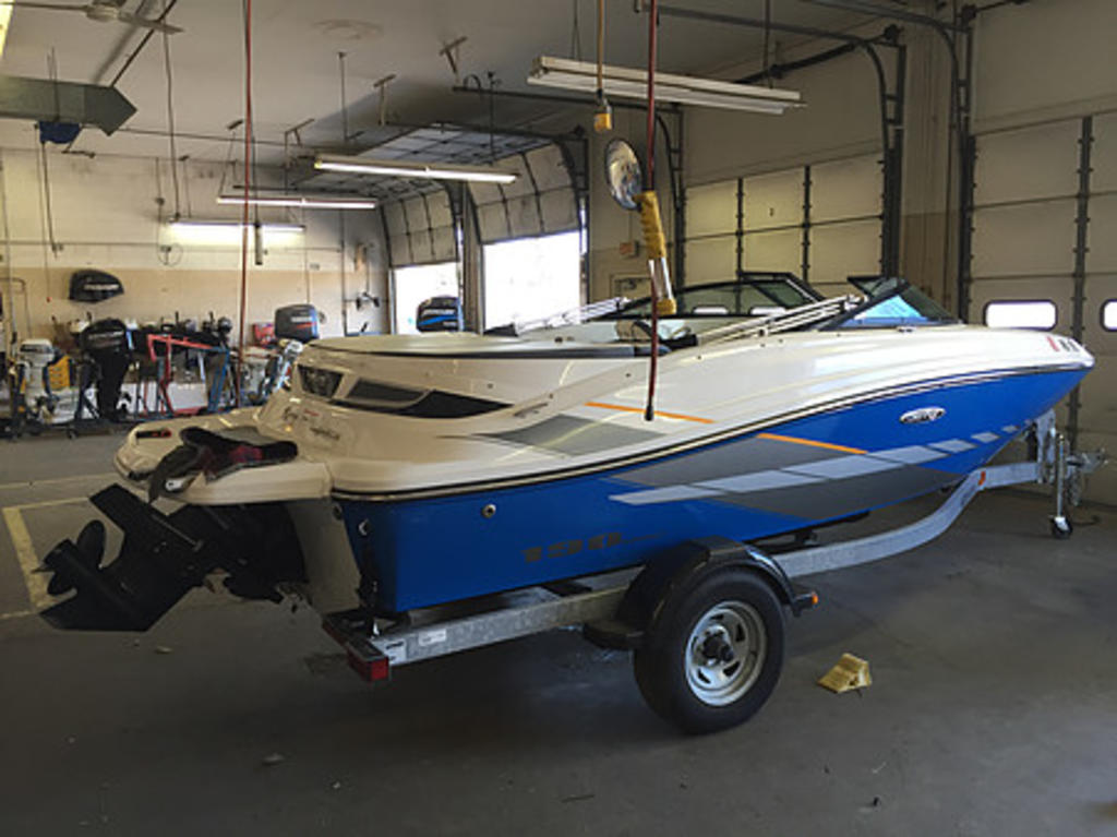2014 Sea Ray boat for sale, model of the boat is 190 Sport & Image # 6 of 8